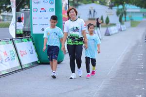 BIB: 
                            <button type="button" onclick="openModal(3656720)" class="btn btn-primary btn-sm float-right btn-popup" data-toggle="modal" data-target=".modal-high-quality">
                        <i class="fas fa-shopping-cart"></i> Add to Cart
                    </button>
                                            <button type="button" onclick="isThisMe(3656720, true)" class="btn btn-success btn-sm float-right btn-popup btn-isme hidden" data-toggle="tooltip" data-placement="bottom" title="นี่คือรูปของคุณใช่ไหม คลิกที่นี่เพื่อเอาเข้าอัลบั้ม">
                        <i class="fas fa-plus"></i> Add to album
                    </button>
                    <button type="button" onclick="isThisMe(3656720, false)" class="btn btn-warning btn-sm float-right btn-popup btn-isnotme hidden">
                        <i class="fas fa-ban"></i> Remove from album
                    </button>